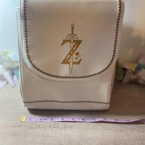 Danielle Nicole Legend of Zelda Princess Zelda backpack - Picture 6 of 7